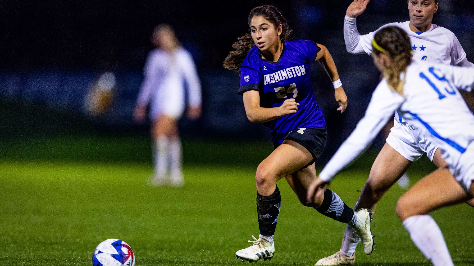 年轻球员打 年轻球员打